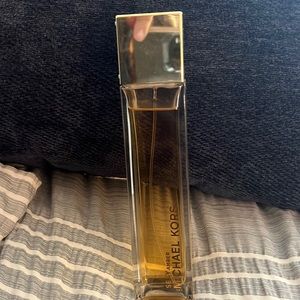 Michael Kors Sexy Amber Perfume